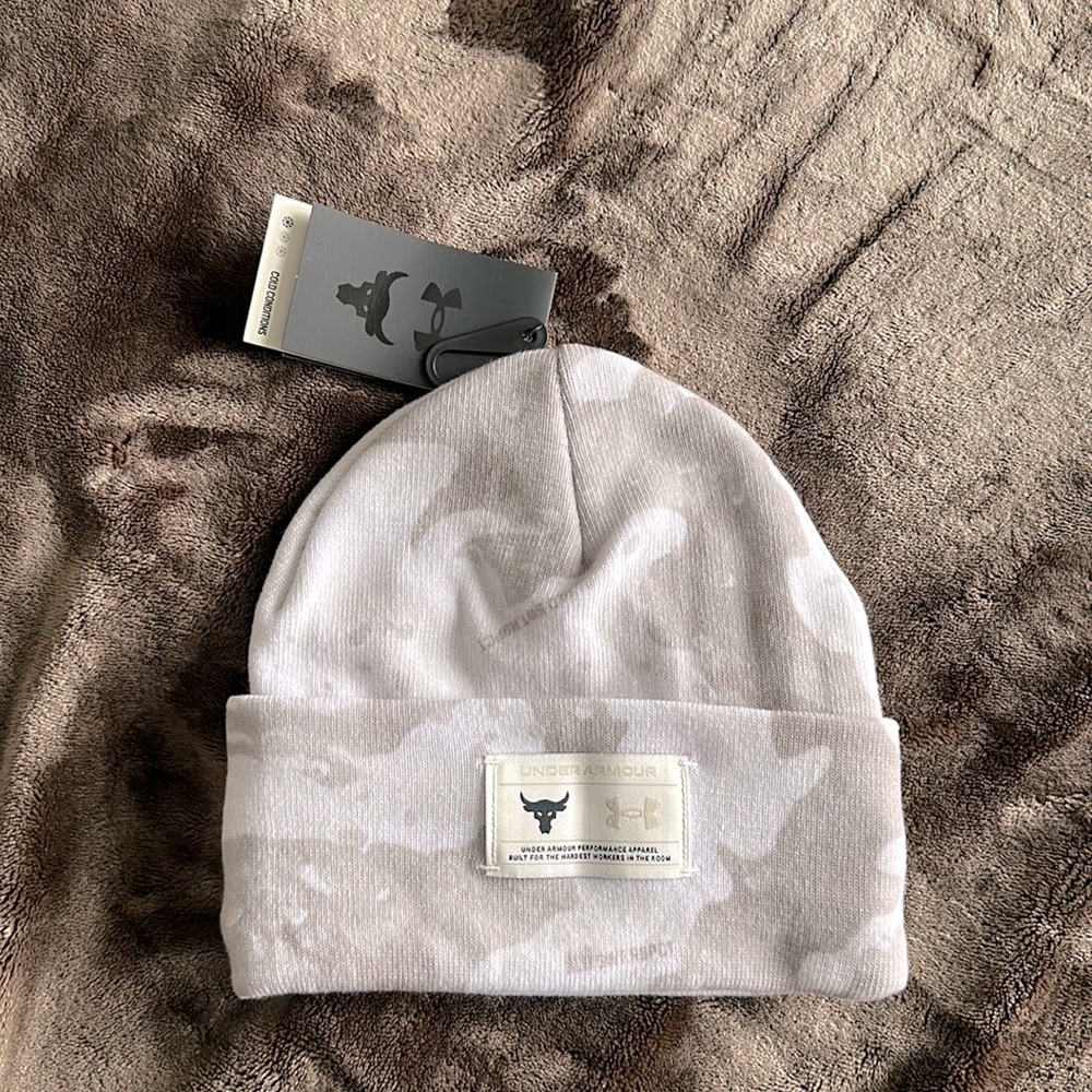 NWT men’s under armour beanie